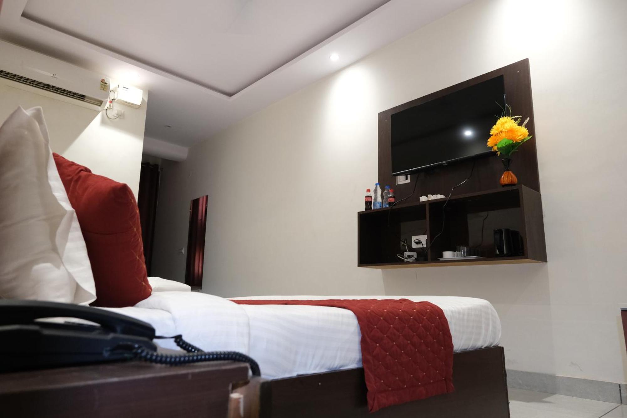 Hotel De Hocks Deluxe - New Delhi Railway Station エクステリア 写真
